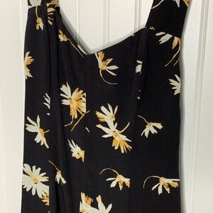 ** last chance item** Urban outfitters floral romper